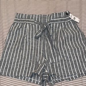 High Waisted Grey and White Express Shorts